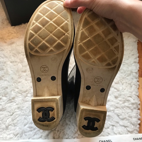 FLASH SALE 🥳🥳🥳CHANEL  boots - Picture 8 of 8